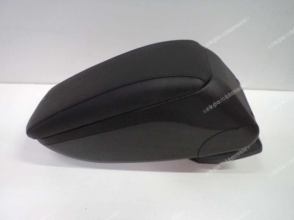 Dacia Duster Ön Kol Dayama Kolçak 13-17 Orj 8201668397 CP HP (KC-120)