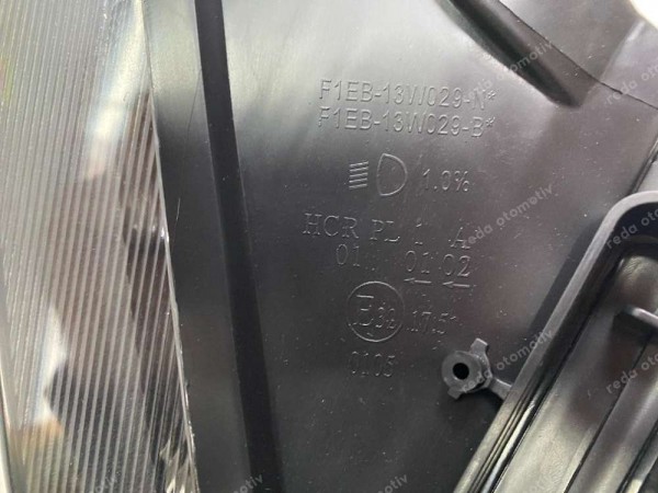 Ford Focus 3.5 Sağ Far F1EB-13W029-PD (SİYAH) YS YP (BA-120)