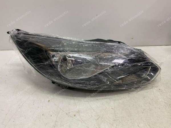 Ford Focus 3 Sağ Far BM51-13W029-RB (SİYAH) YS YP (BA-120-EH-130)