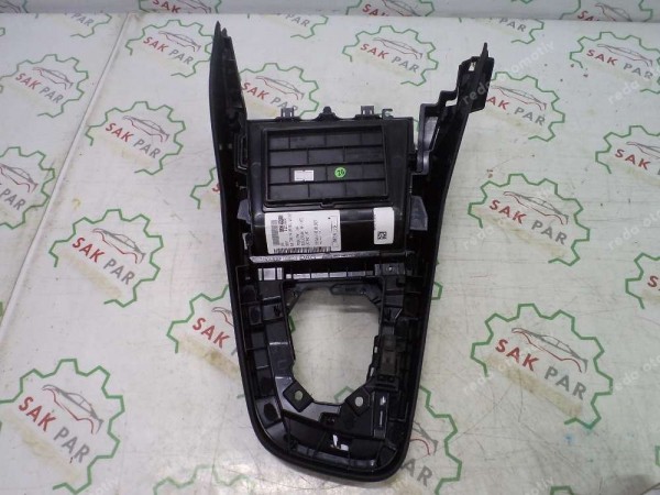 Renault Clio 5 Vites Konsol Bakaliti Ledli Orj 969121386R SP YP (KC-130)