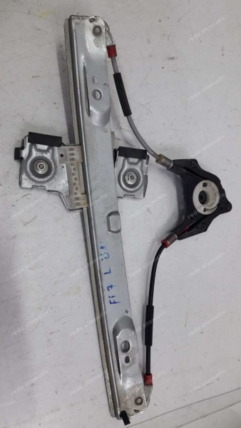 Ford Fiesta Sol Ön Cam Krikosu 8A61-A23201 CP (DE-110)