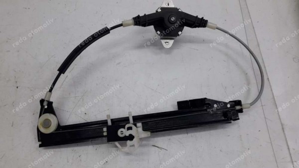 Fiat Linea Sağ Arka Cam Krikosu 51789673 / 51898676 YP (DE-110)