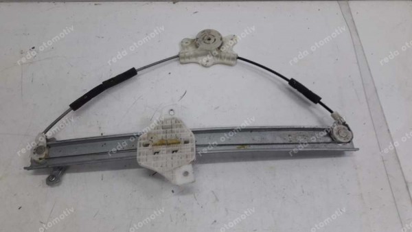 Hyundai İ20 Sol Ön Cam Krikosu 82403-C7010 CP (DE-110)