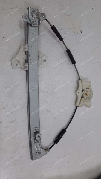 Hyundai İ20 Sağ Ön Cam Krikosu 82404-C7010 CP (DE-110)