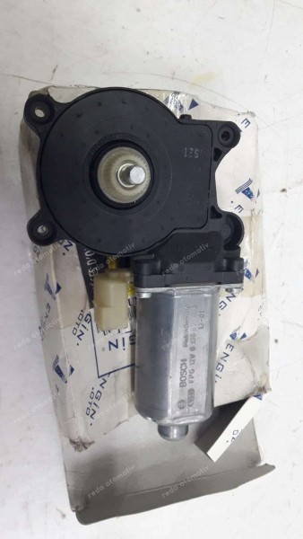 Renault Master3 Elektrikli Kayar Basamak Motoru Orj 130821993 11AUND0113 YP (DG-127)