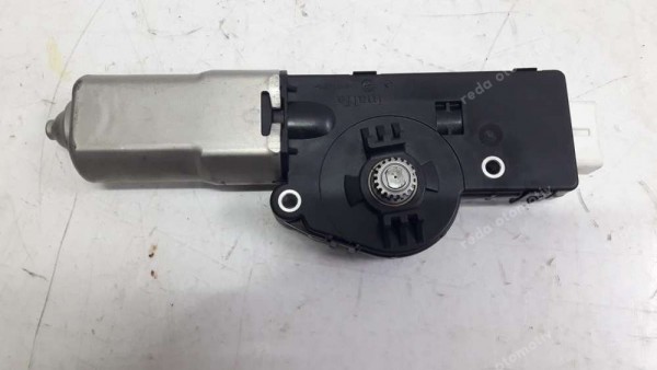 Hyundai Elantra Sunroof Motoru Amb. 81631-3X000 50008479B05005770-A YP (DG-127)