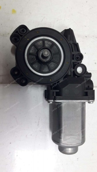 Hyundai Accent Blue Sol Arka Cam Motoru Amb. 402397 YP (EF-122)