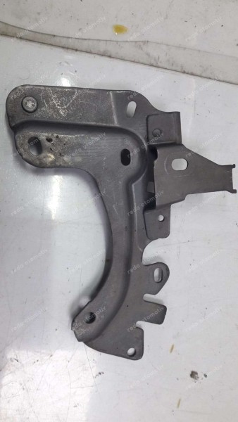 Renault Taliant Clio 5 Motor Takozu Burç 144024285R CP (EB-124)