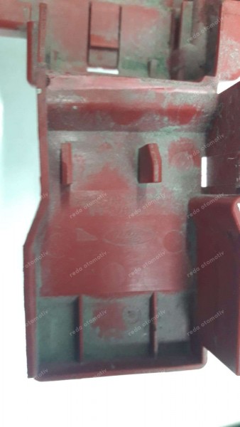 Ford Fiesta mk7 + Pozitif Kutup Başı Kapağı 8V51-14A075-AA CP (BA-110)