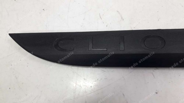 Renault Clio5 Sağ Arka Kapı Bandı Çıtası 828760808 CP (JD-120)