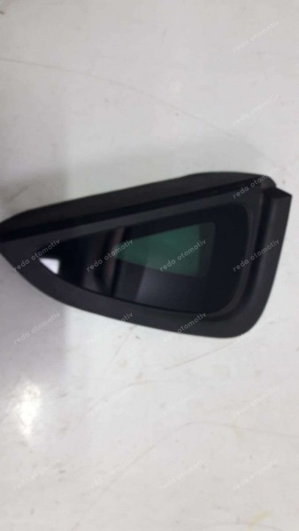 Renault Clio4 Sağ Arka Küstod Kelebek Camı Orj. 833067947R CP (LB-110)