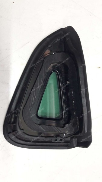 Renault Clio4 Sol Arka Küstod Kelebek Camı Orj. 833079405R CP (LB-110)