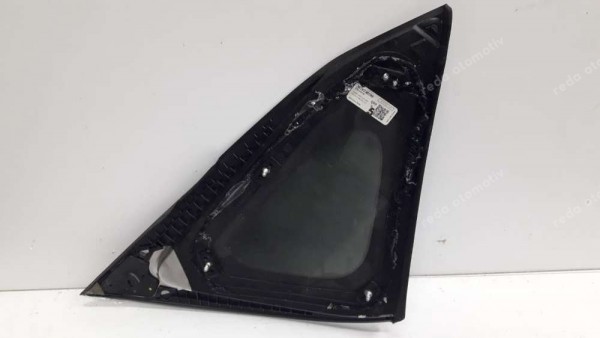 Hyundai İ20 Sol Arka Kelebek Camı Orj. 87810-Q0120 CP (LB-110)