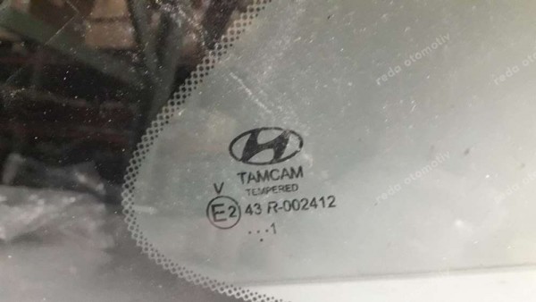 Hyundai İ20 Sağ Arka Kelebek Camı Orj. 87820-Q0120 CP (LB-110)