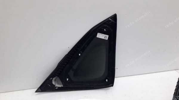 Hyundai İ20 Sol Arka Kelebek Camı Orj. 87810-Q0010 SP YP (LB-110)