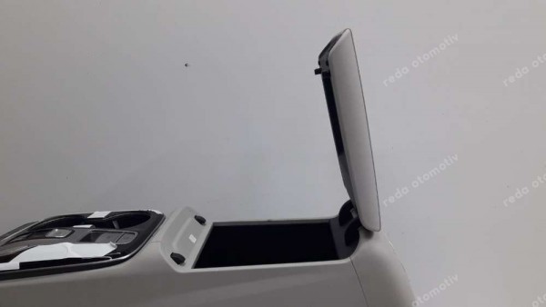 Hyundai Tucson Orta Konsol Komple (dolu) 84631-N7111 846B1-N7080 SP YP (KB-120)