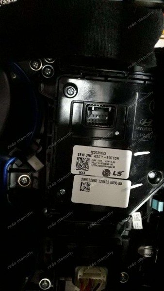 Hyundai Tucson Orta Konsol Komple (dolu) 84631-N7111 846B1-N7080 SP YP (KB-120)