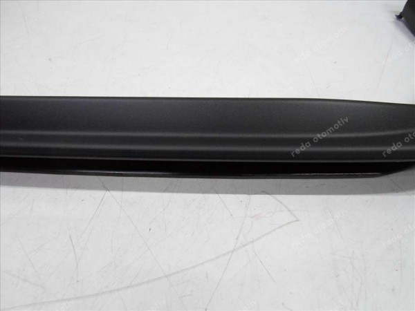 Renault Talisman Sol Arka Kapı Çıtası Koruma Bandı Orjinal 822752865R / 802754527R YP (BC-130)