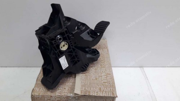 Renault Trafic3 Fren Pedalı  X82 EG FG 465016415R YP (AC-110)
