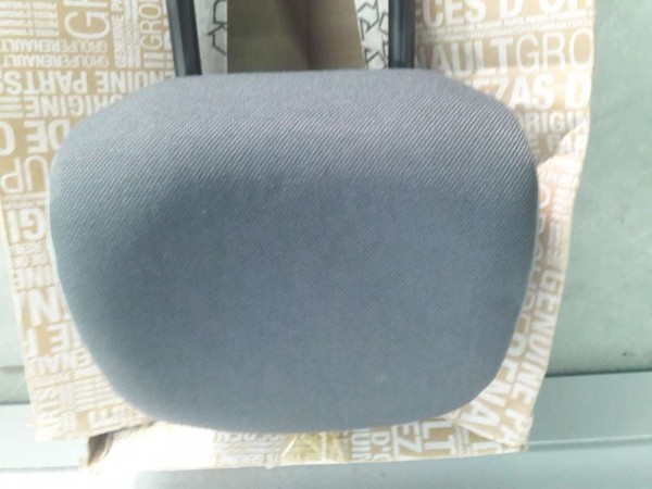RENAULT TRAFİC2 KOLTUK BAŞLIĞI  KUMAŞ/DERİ YP 7701071256