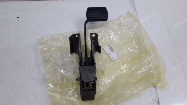 Dacia Sandero Fren Pedalı 465013048R YP (AC-110)