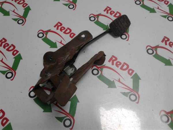 Dacia Sandero Lodgy Debriyaj Pedalı 465031703R CP (AC-110)