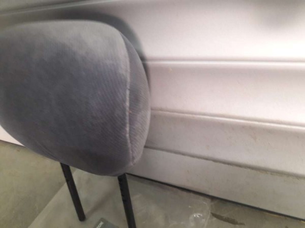 RENAULT MEGANE CLASİC ARKA KOLTUK BAŞLIĞI YP (7701708809)