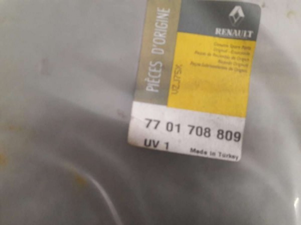 RENAULT MEGANE CLASİC ARKA KOLTUK BAŞLIĞI YP (7701708809)