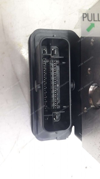 Renault Clio5 ABS Beyni 476604694R YP (CH-110)