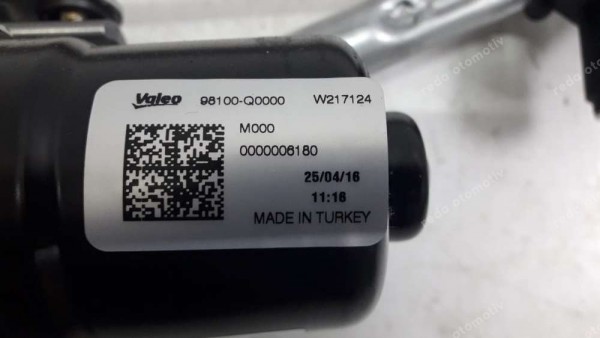 Hyundai İ20 Bayon Ön Silecek Motoru Ve Mekanizması 98100-Q0000 98110-Q0000 SP YP (DG-110)