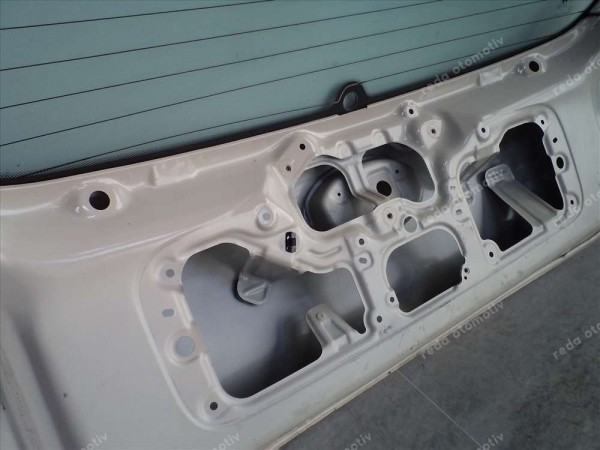 Hyundai İ10 Bagaj Kapağı Orj 73700-B9020 Orj CP (İF-110)