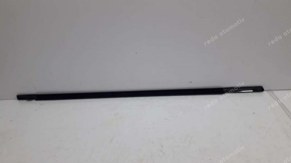 Hyundai İ20 Sol Kapı Ön Kapı Dış Sıyırıcı Fitil  82210-Q0010 SP YP (JD-120)