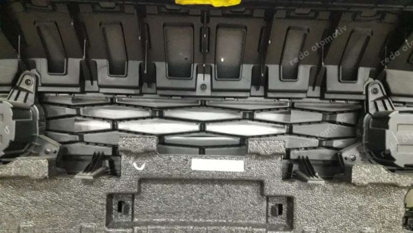 Hyundai İ10 Ön Tampon 86510-K7000 92208-K7500SP YP (GE-110)