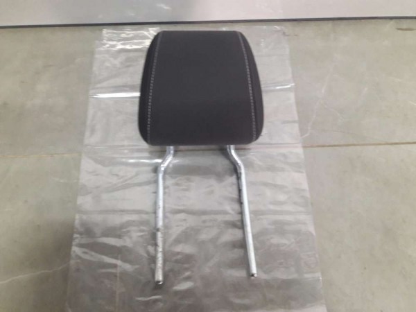 FORD FOCUS3 ÖN KOLTUK BAŞLIĞI CP