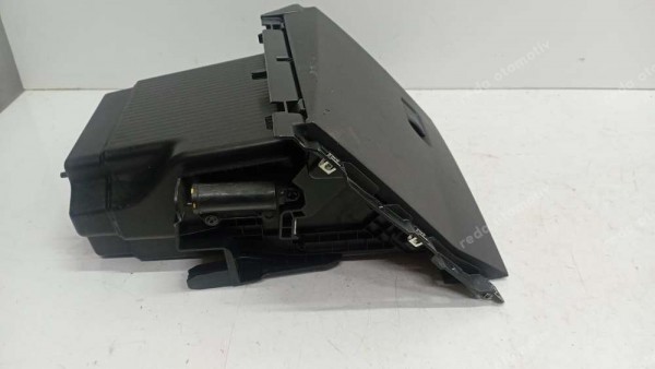 Renault Clio5 Torpido Kapağı 689201984 HP CP (BE-120)