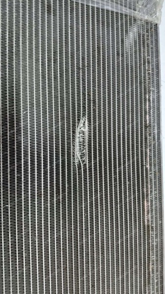 Audi Q7 A7 A6 Radyatör Orj. 4M145804AA YP HP (ID-130)