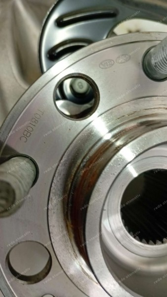 Hyundai Tucson Sol Ön Taşıyıcı Porya Komple 51705-N7100 SP YP (BI-120)