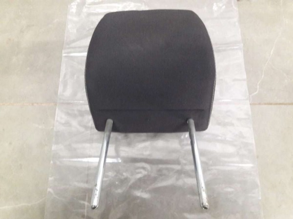 FORD FOCUS2 ÖN KOLTUK BAŞLIĞI CP