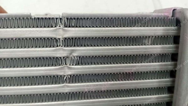 Hyundai İ20 Bayon Kia Stonic Valf Turbo Soğutucu Radyatör 2827007360 SP YP (HD-130)