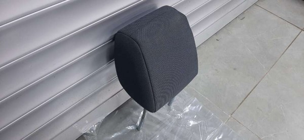 FORD FİESTA ÖN KOLTUK BAŞLIĞI CP