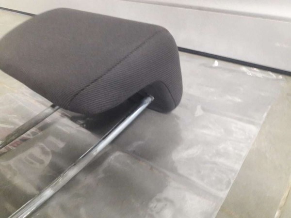 FORD FOCUS2 TREND ARKA YAN KOLTUK BAŞLIĞI CP