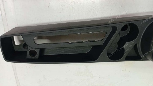 Hyundai İ10 Orta Vites Konsolu 84610-K7100 SP YP (KG-110)