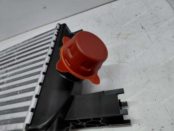 Duster Yeni Sandero Turbo Soğutucu Orj. 144963014R SP YP (HD-120)