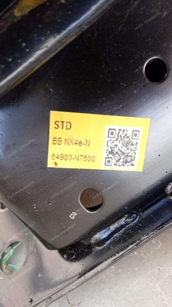 Hyundai Tucson Ön Tampon Demiri 64900-N7500 HP SP (AD-110)