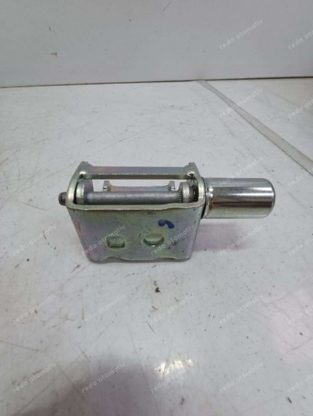 Renault Clio 3 Modus Sol Ön Kapı Menteşesi Orj. 8200864613 YP (HB-127)