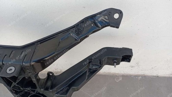 Hyundai Tucson Ön Panel 64110-N7500 64101-N7500 SP YP (KI-110)