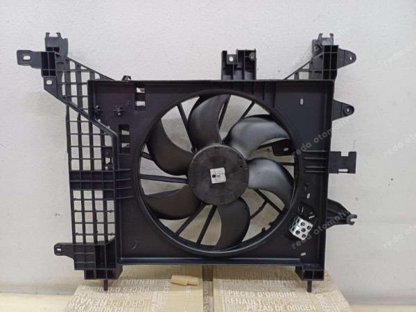 Dacia Duster 1 Fan Motoru Orj. 214814567R SP YP