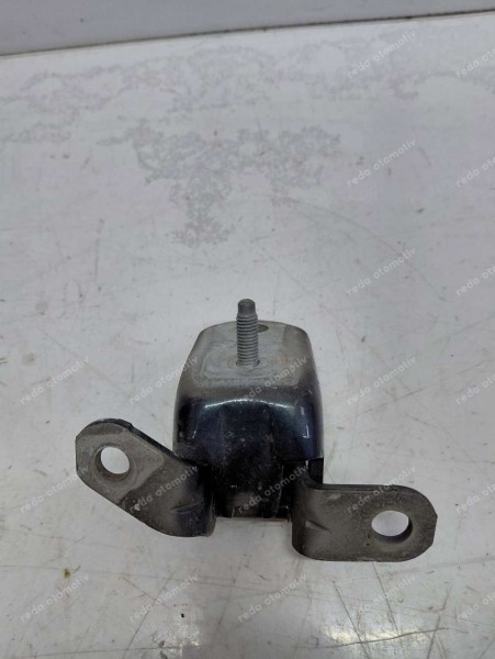 Ford Fiesta Sağ Ön Kapı Alt Menteşesi Orj. 8A6AA22810 CP (HB-121)