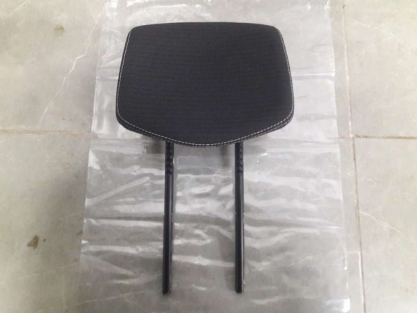 RENAULT CLİO3 ÖN BAŞ DAYANAĞI  YP 7701071620