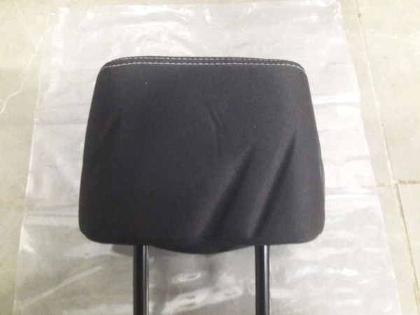 RENAULT CLİO3 ÖN BAŞ DAYANAĞI  YP 7701071620